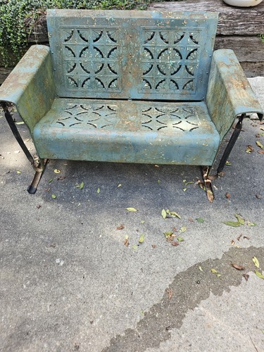 Vintage 1950s style metal - style,